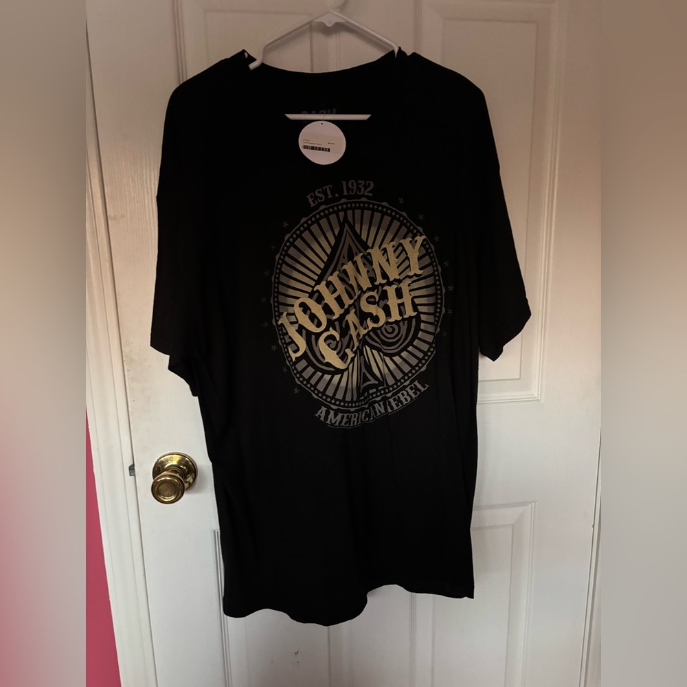Johnny Cash Black Graphic Tee! Sz XL. American rebel! New with tags!